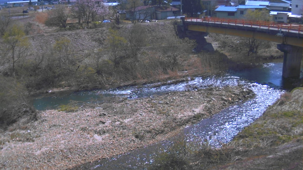 犬川橋本橋ライブカメラ(山形県川西町中小松)