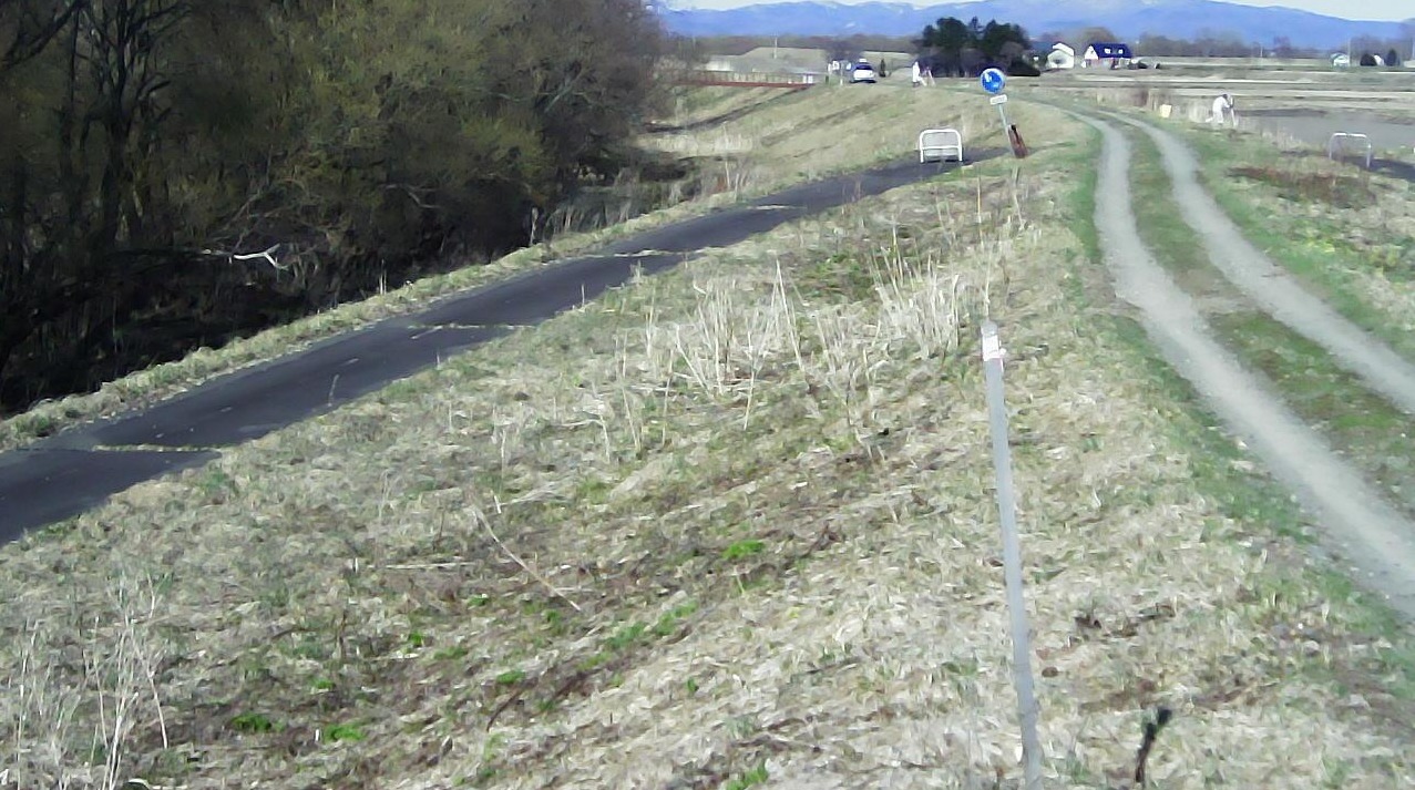 石狩川112.5KP左岸ライブカメラ(北海道深川市音江町)