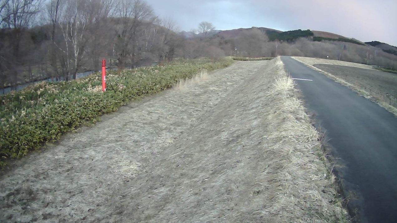 名寄川24.4KP左岸ライブカメラ(北海道下川町三の橋)