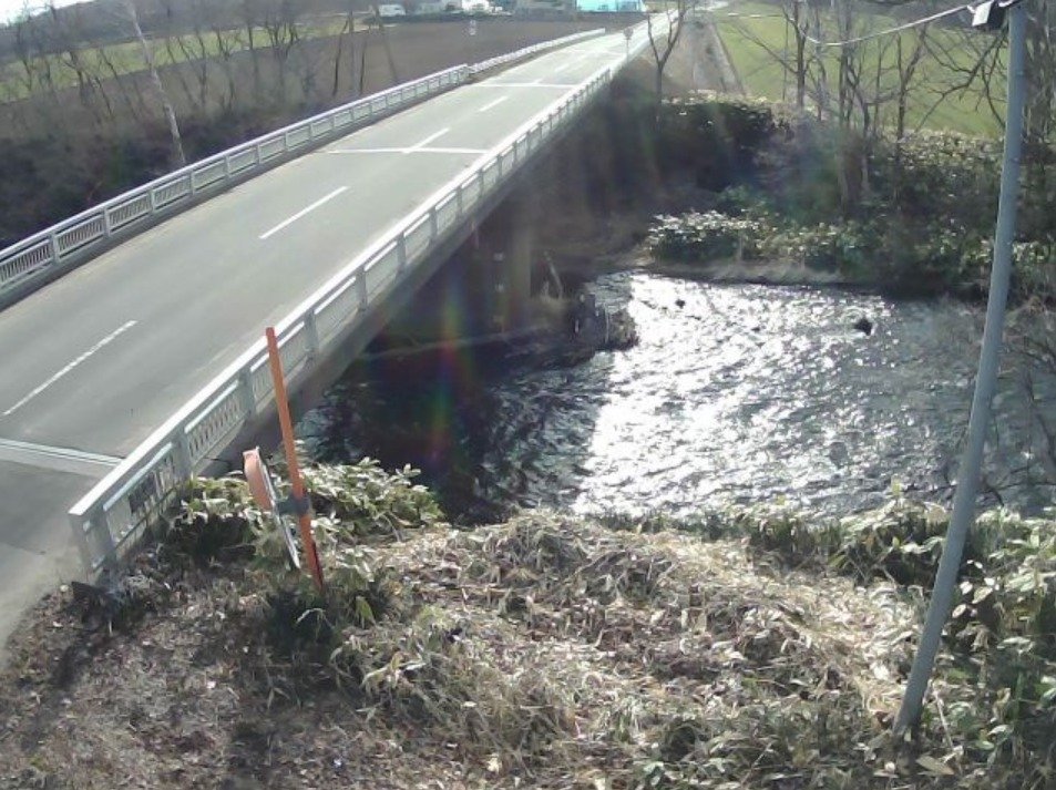 斜里川13.2KPライブカメラ(北海道清里町川向)