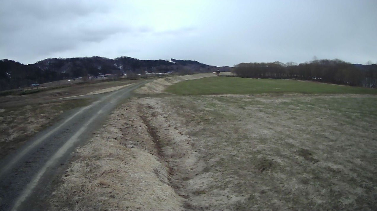 天塩川107.4KP右岸ライブカメラ(北海道美深町恩根内)