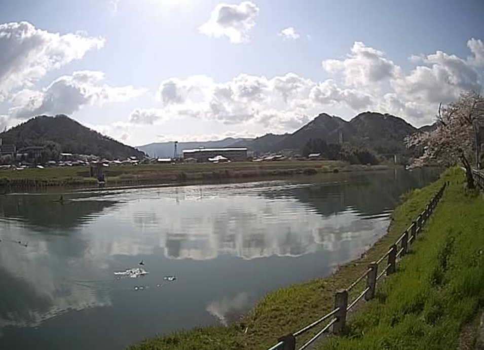 由良川綾部大橋上流左岸ライブカメラ(京都府綾部市並松町)
