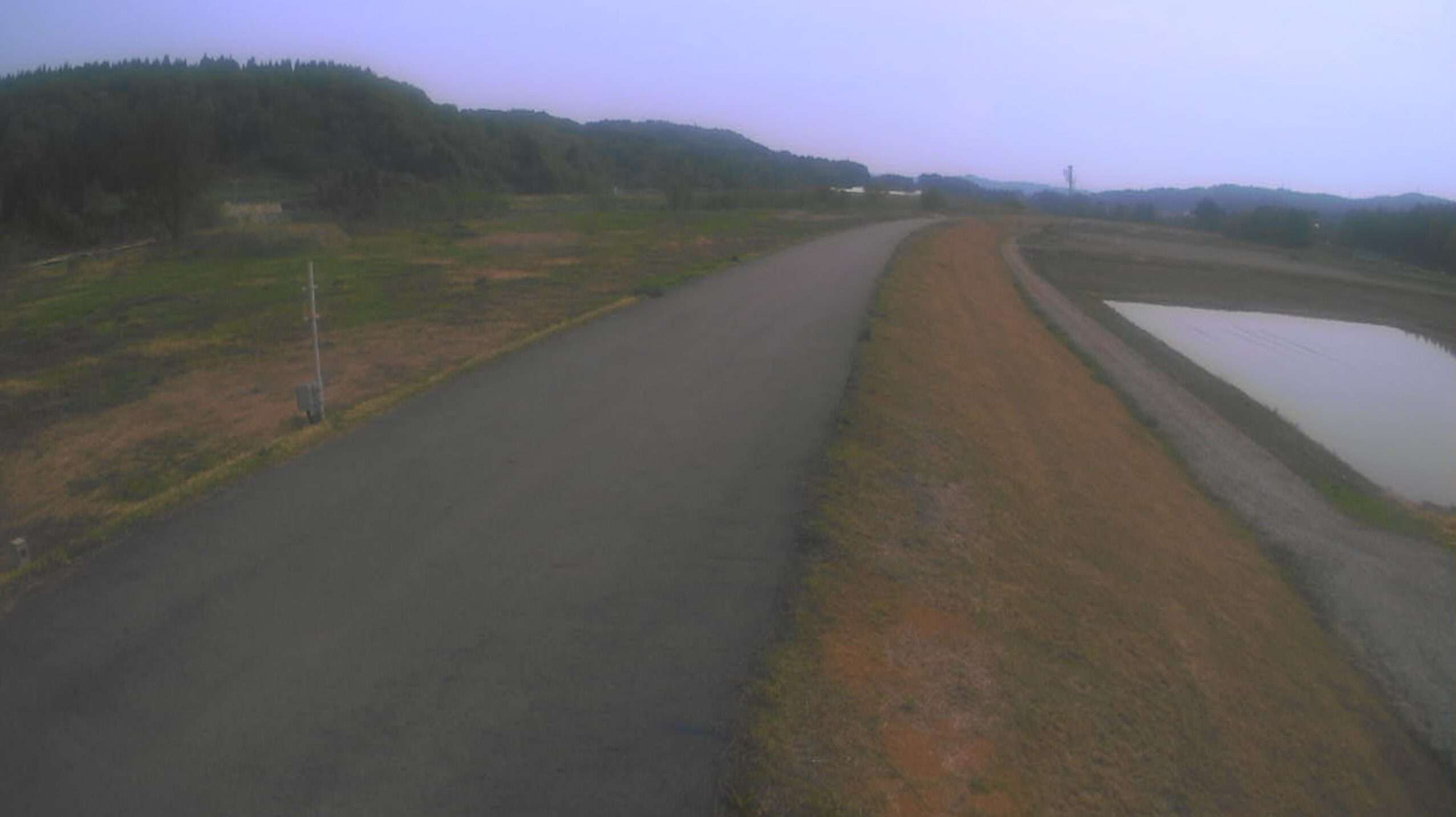 信濃川岩沢山谷ライブカメラ(新潟県小千谷市岩沢)