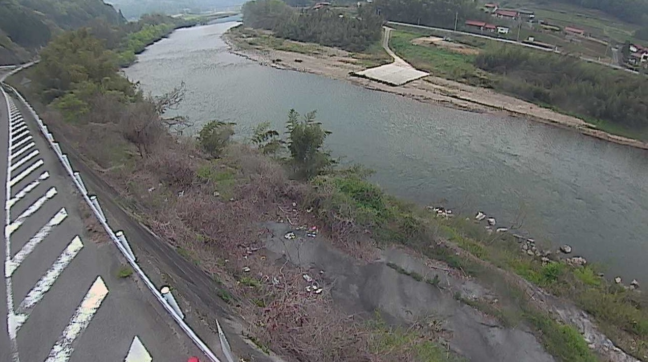 江の川下津河内136.4KPライブカメラ(広島県三次市日下町)