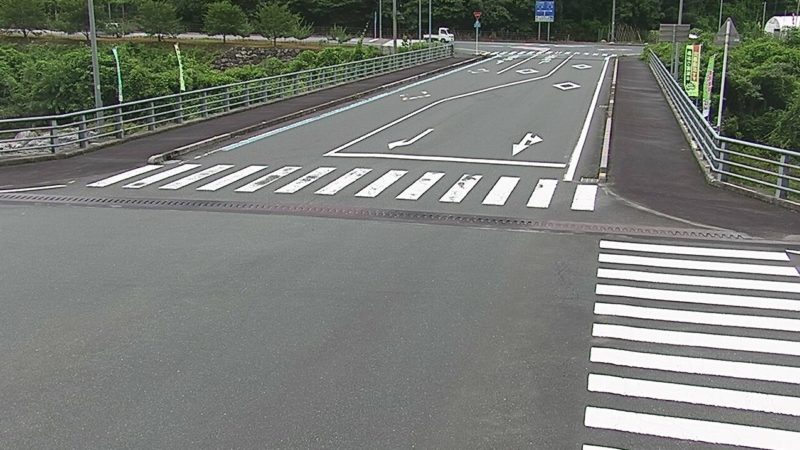 国道379号吉野川ライブカメラ(愛媛県内子町吉野川)