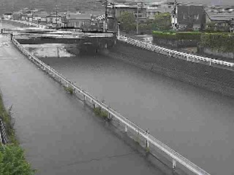 丸バエ川草川小学校ライブカメラ(宮崎県門川町加草)