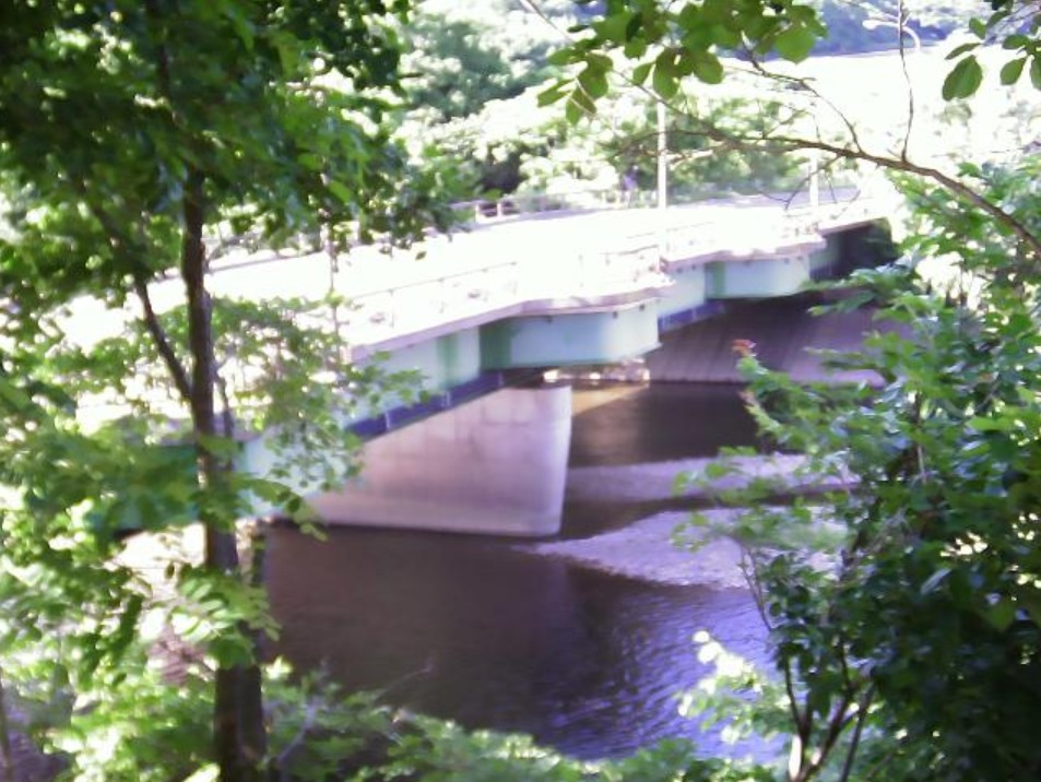 遊楽部川6.3KPライブカメラ(北海道八雲町鉛川)