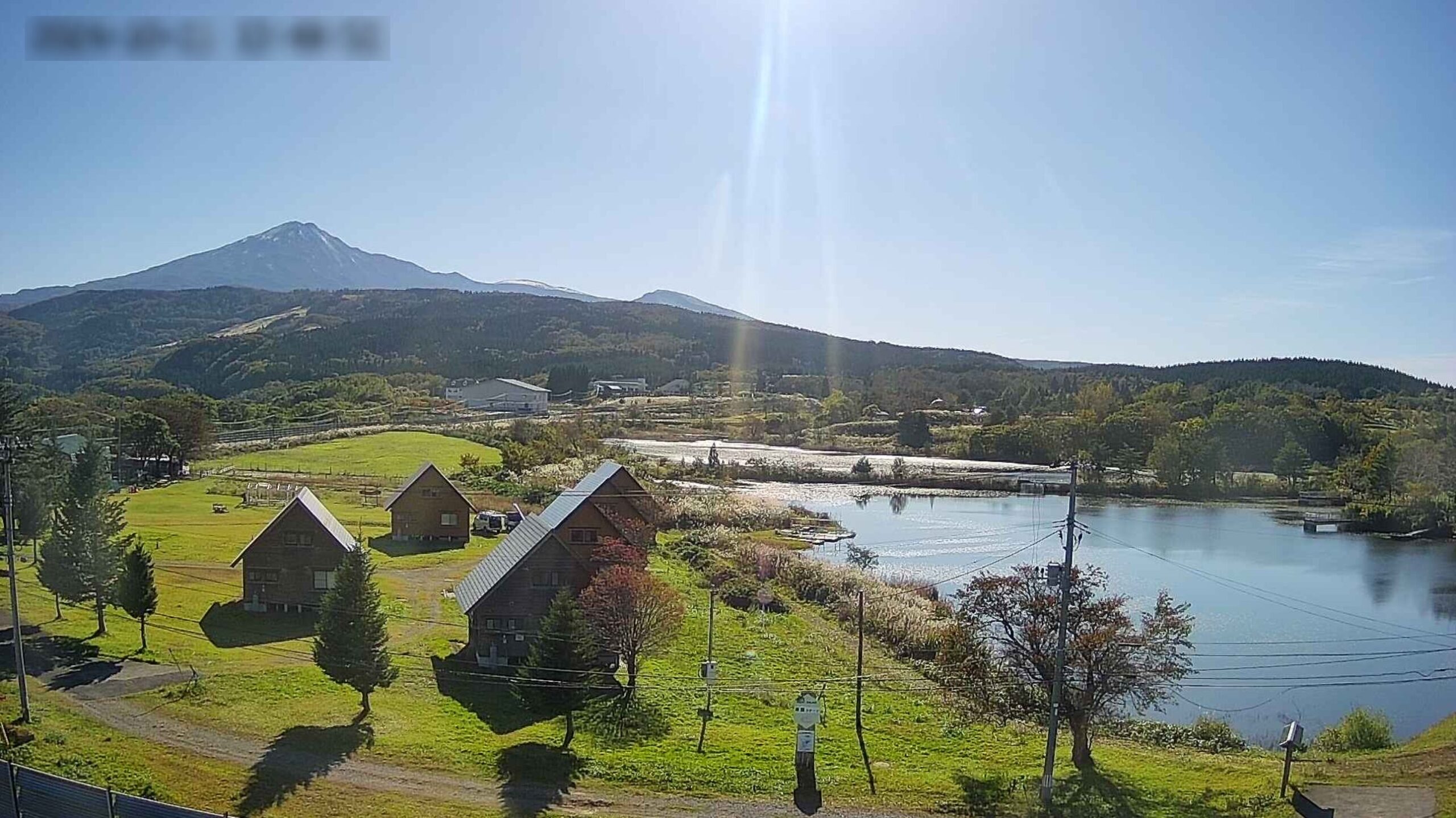 花立牧場公園鳥海山ライブカメラ(秋田県由利本荘市矢島町城内)