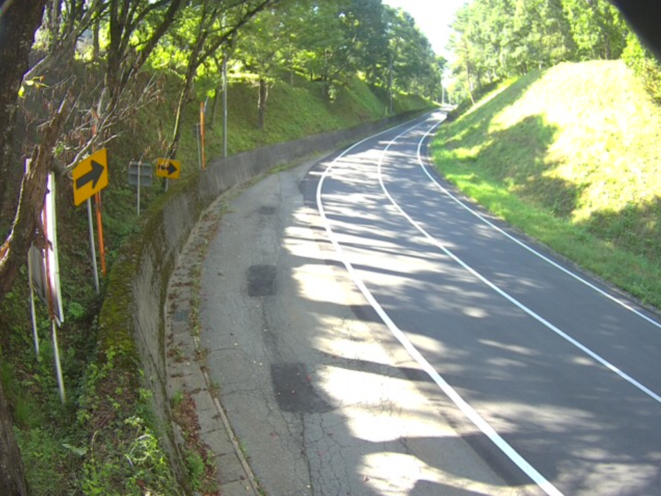 国道156号荘川町岩瀬橋高山方面ライブカメラ(岐阜県高山市荘川町中野)