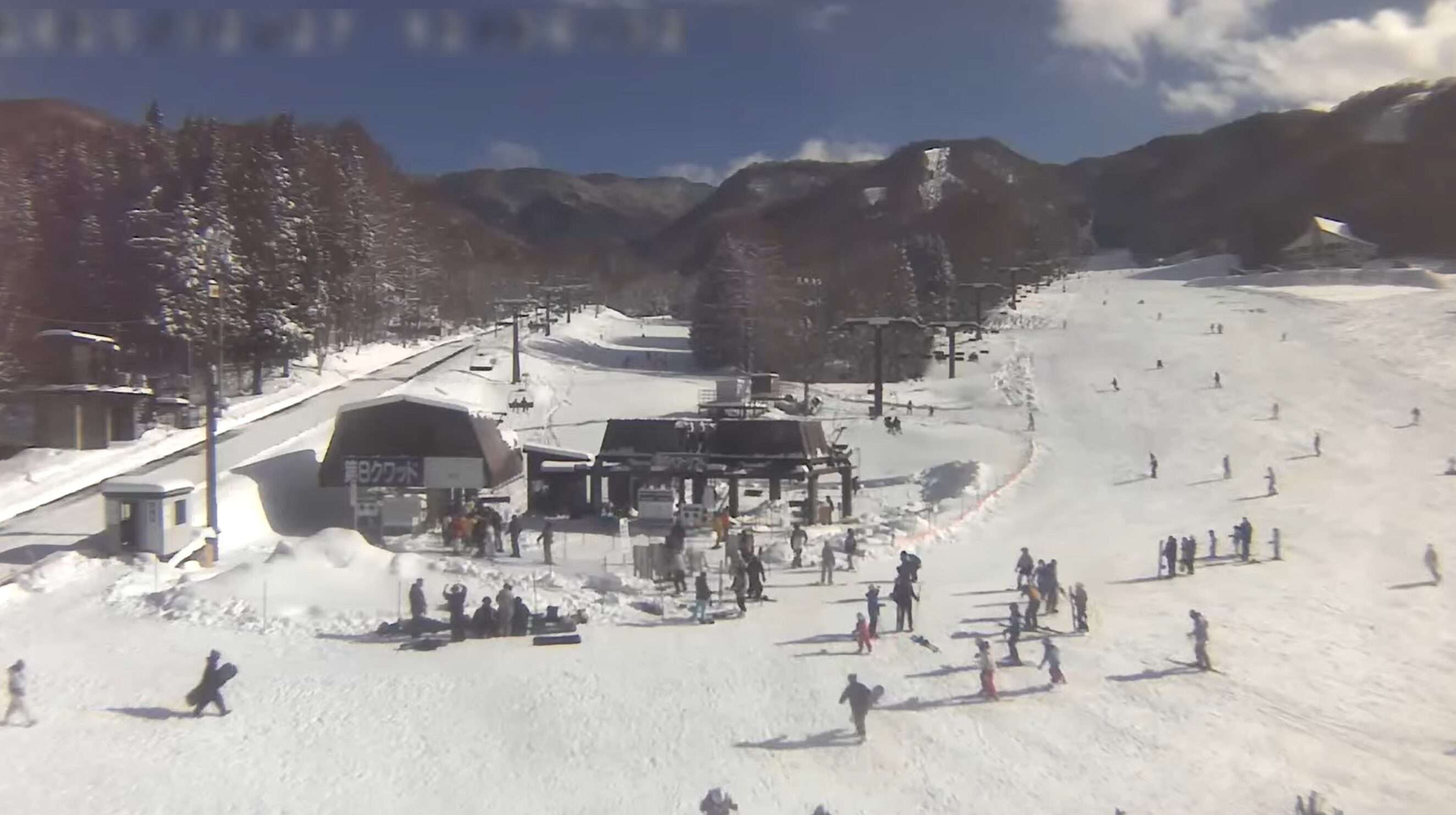 宝台樹スキー場ライブカメラ(群馬県みなかみ町藤原)