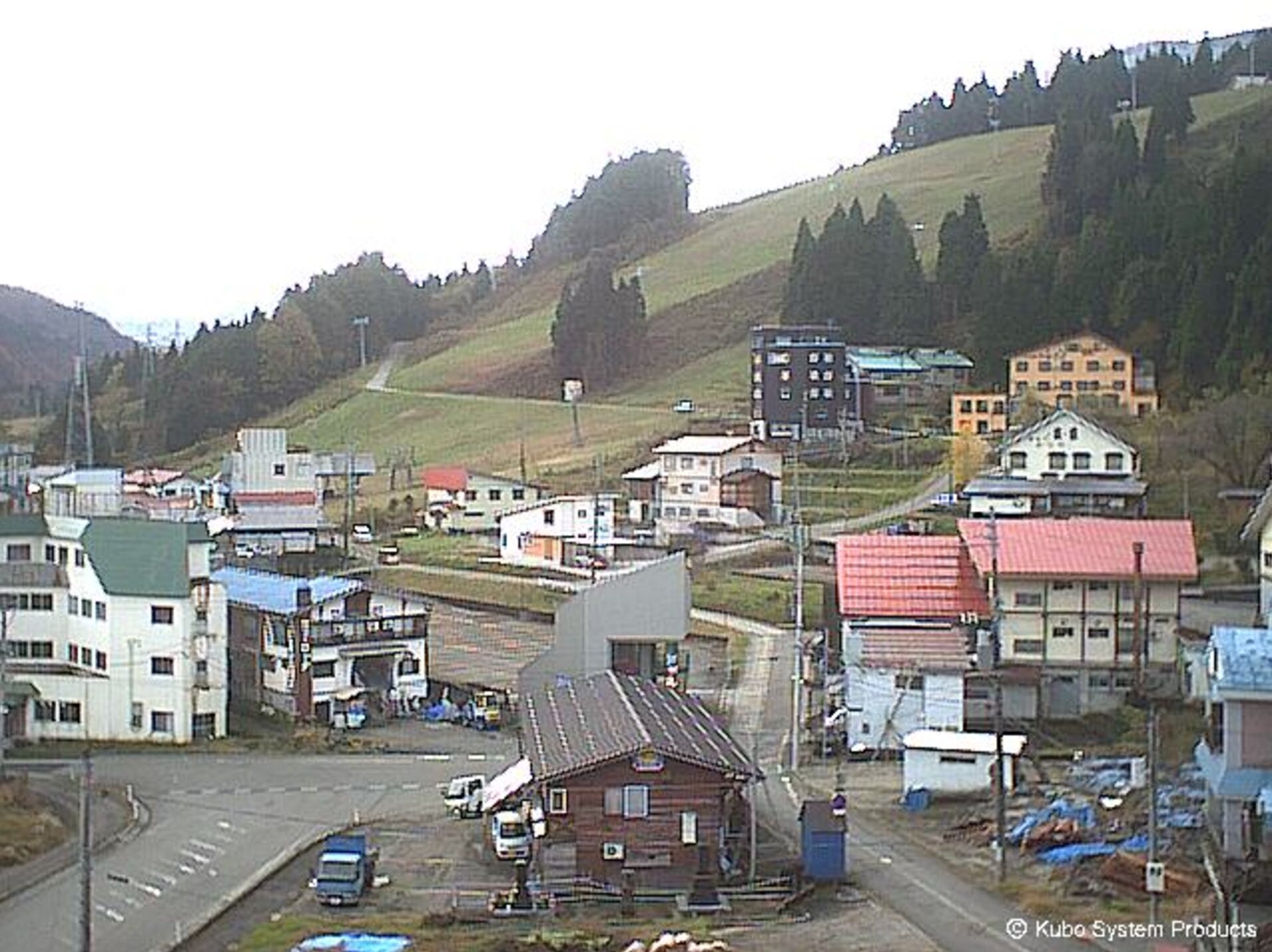 石打丸山スキー場北口観光口遠景ライブカメラ(新潟県南魚沼市石打)