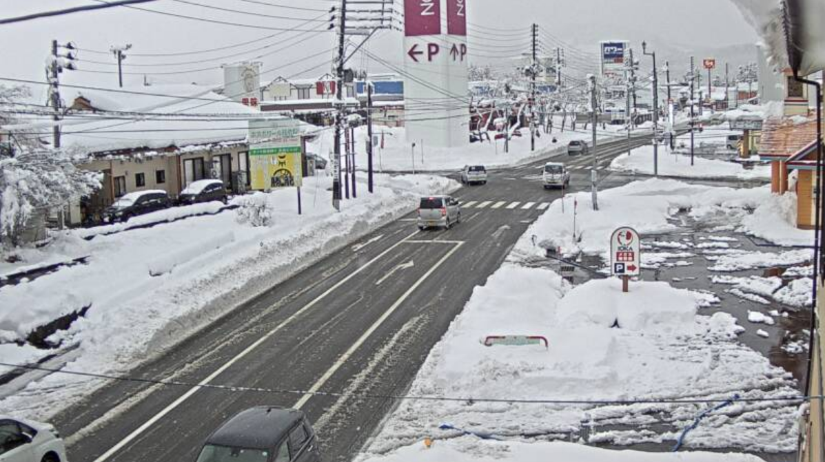 NCT小千谷総合病院交差点ライブカメラ(新潟県小千谷市平沢)