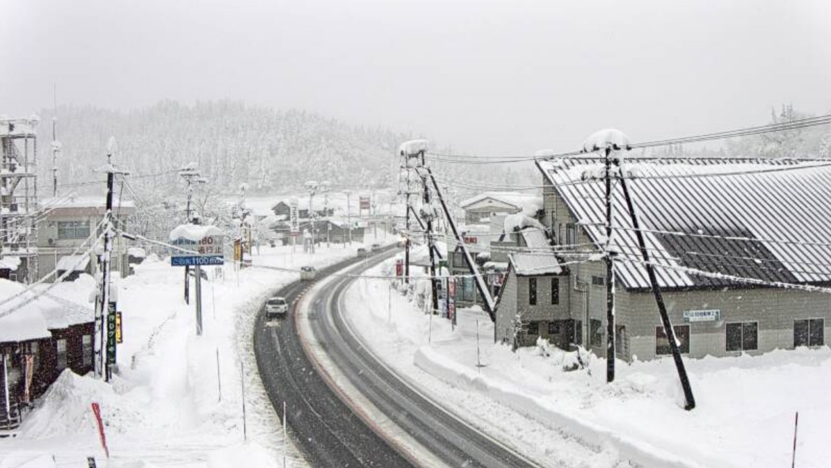 NCT国道17号牛ケ島付近ライブカメラ(新潟県長岡市川口牛ケ島)