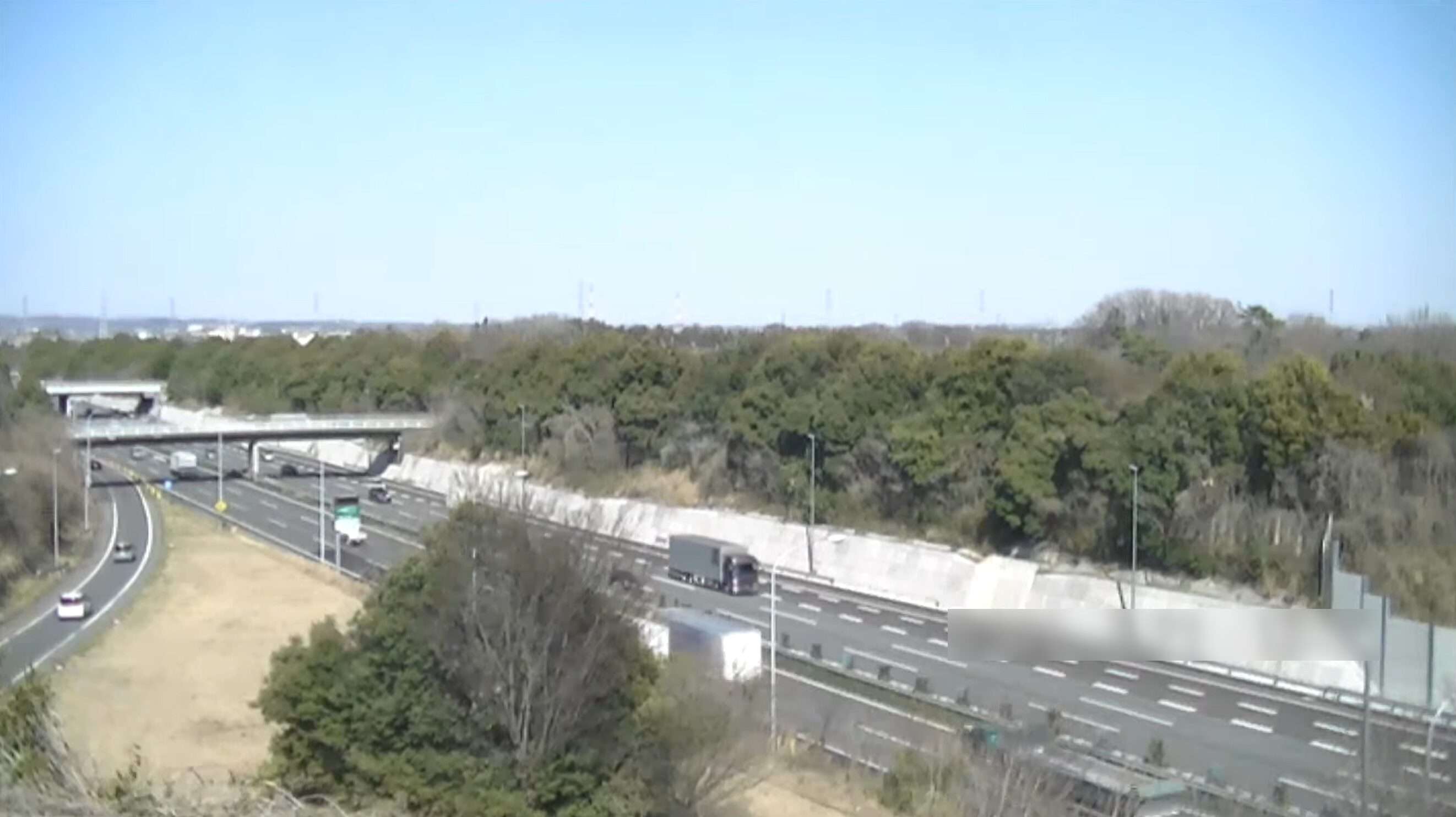 GT関越自動車道高坂サービスエリアライブカメラ(埼玉県東松山市田木)