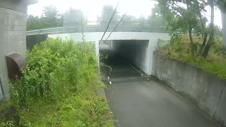 日末町地先北陸道アンダーパスライブカメラ(石川県小松市日末町)