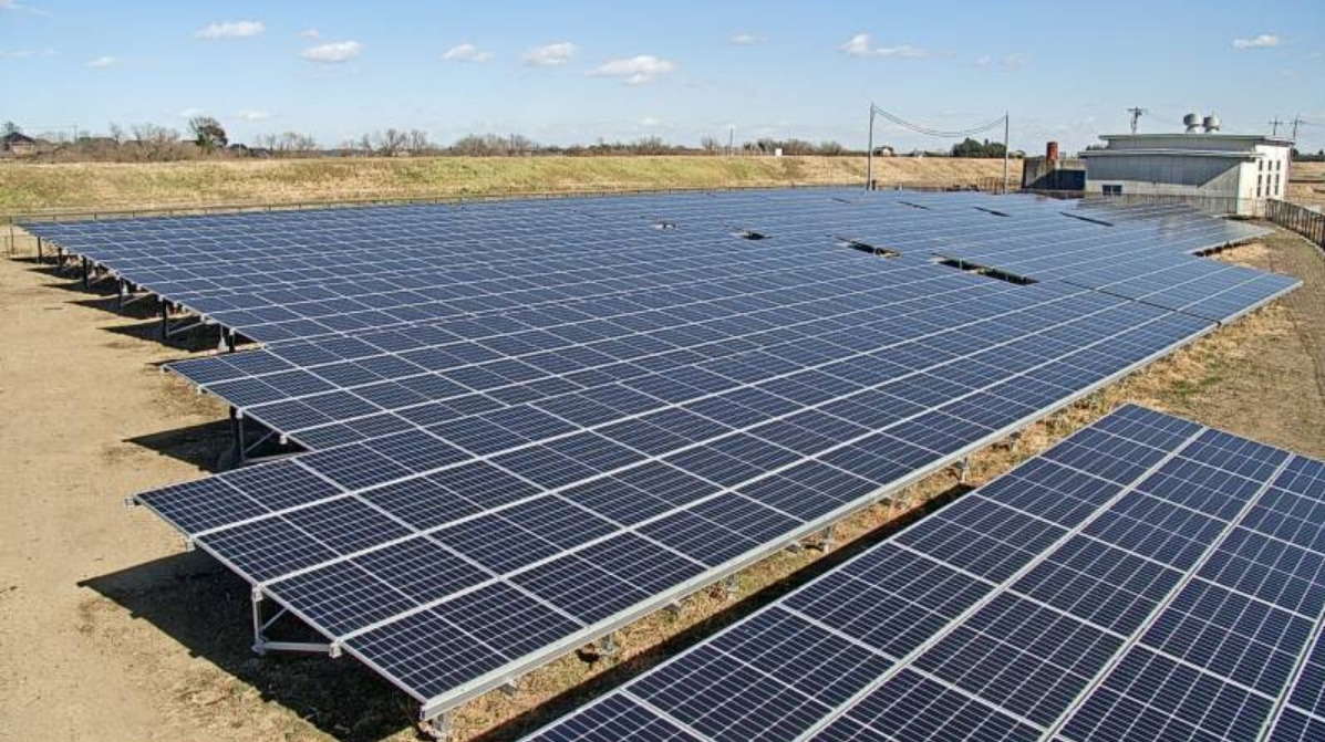 いちご取手下高井西ECO発電所ライブカメラ(茨城県取手市下高井)