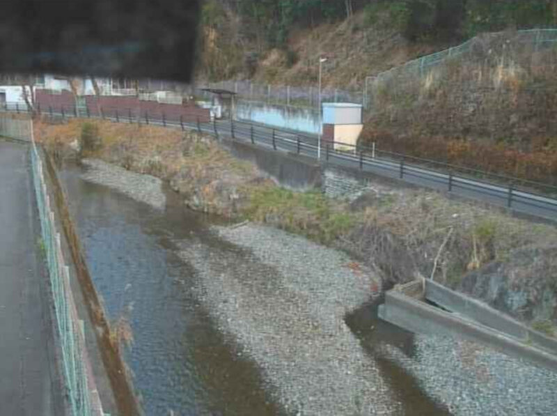 南浅川八王子市役所浅川事務所ライブカメラ 東京都八王子市高尾町 ライブカメラdb