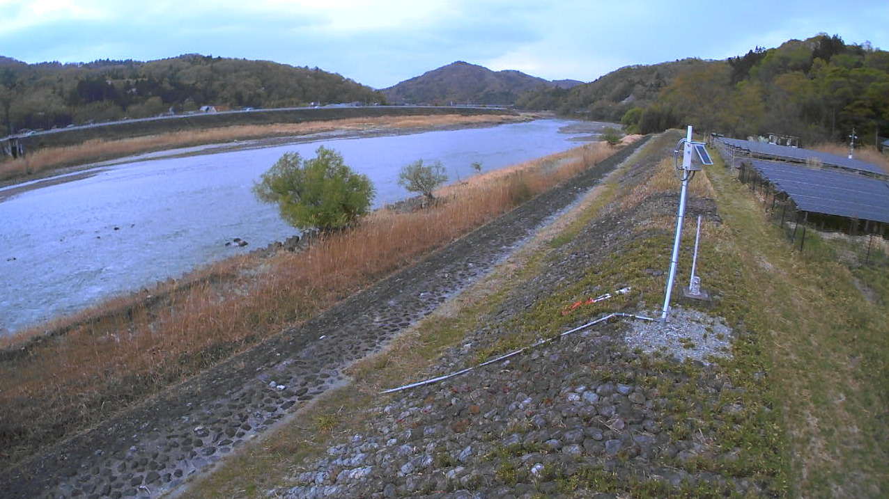 富士川H274左岸ライブカメラ(山梨県身延町宮木)