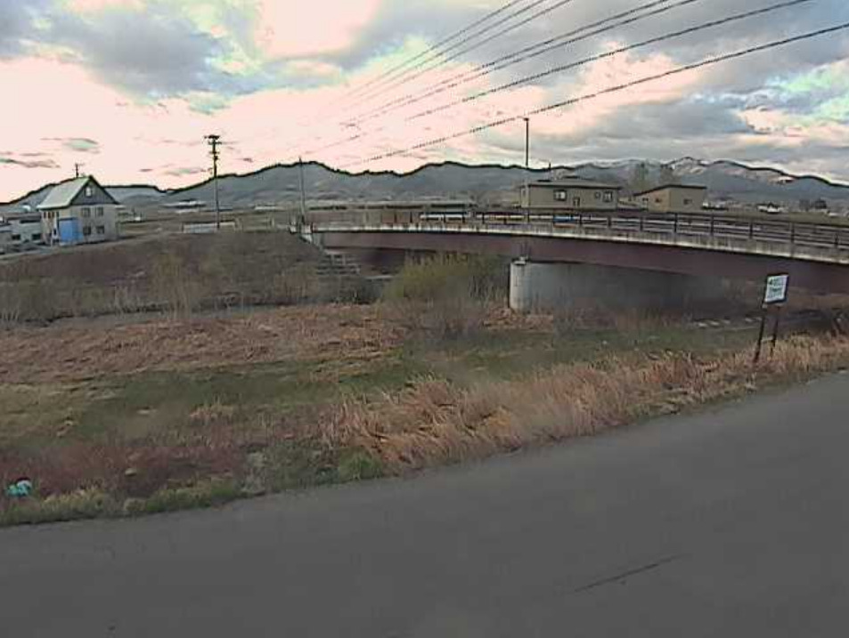 大和沢川千年橋ライブカメラ(青森県弘前市門外)