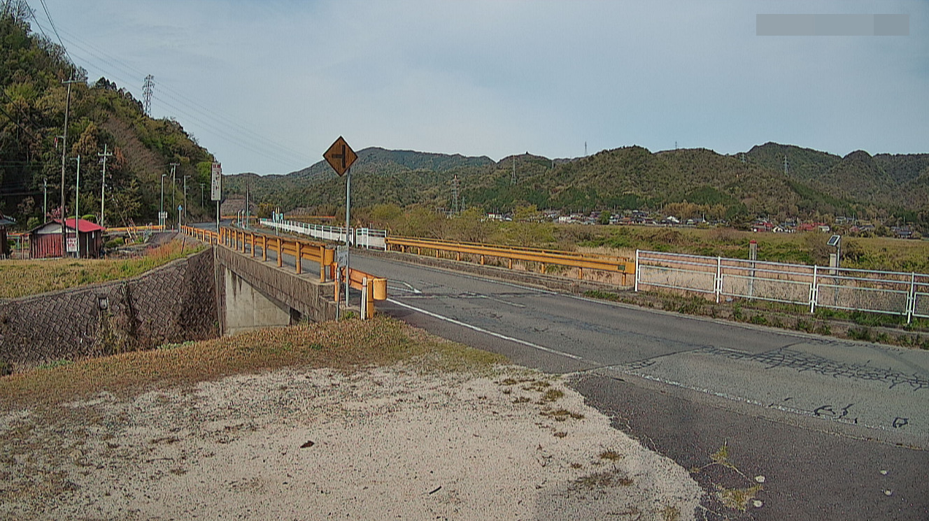 佐波川片地山バス停留所ライブカメラ(山口県防府市久兼)