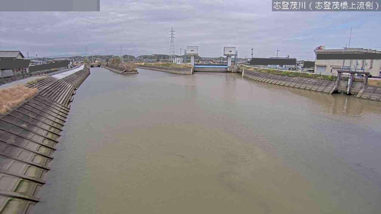 志登茂川志登茂橋上流側ライブカメラ(三重県津市栗真町屋町)