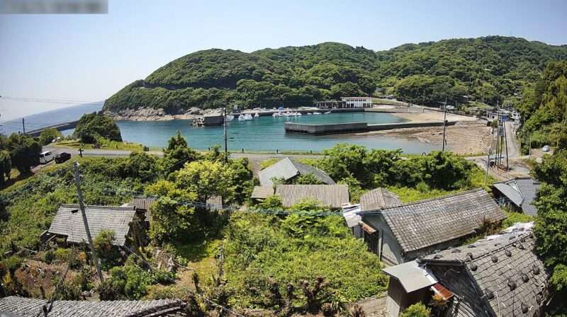 がんじん荘秋目湾ライブカメラ(鹿児島県南さつま市坊津町秋目)
