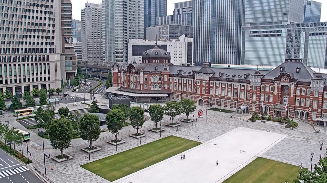 東京駅丸の内口エリアライブカメラ(東京都千代田区丸の内)