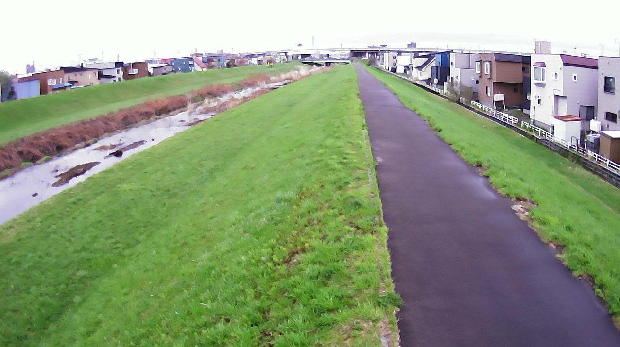 月寒川3.8KP左岸ライブカメラ(北海道札幌市白石区北郷)