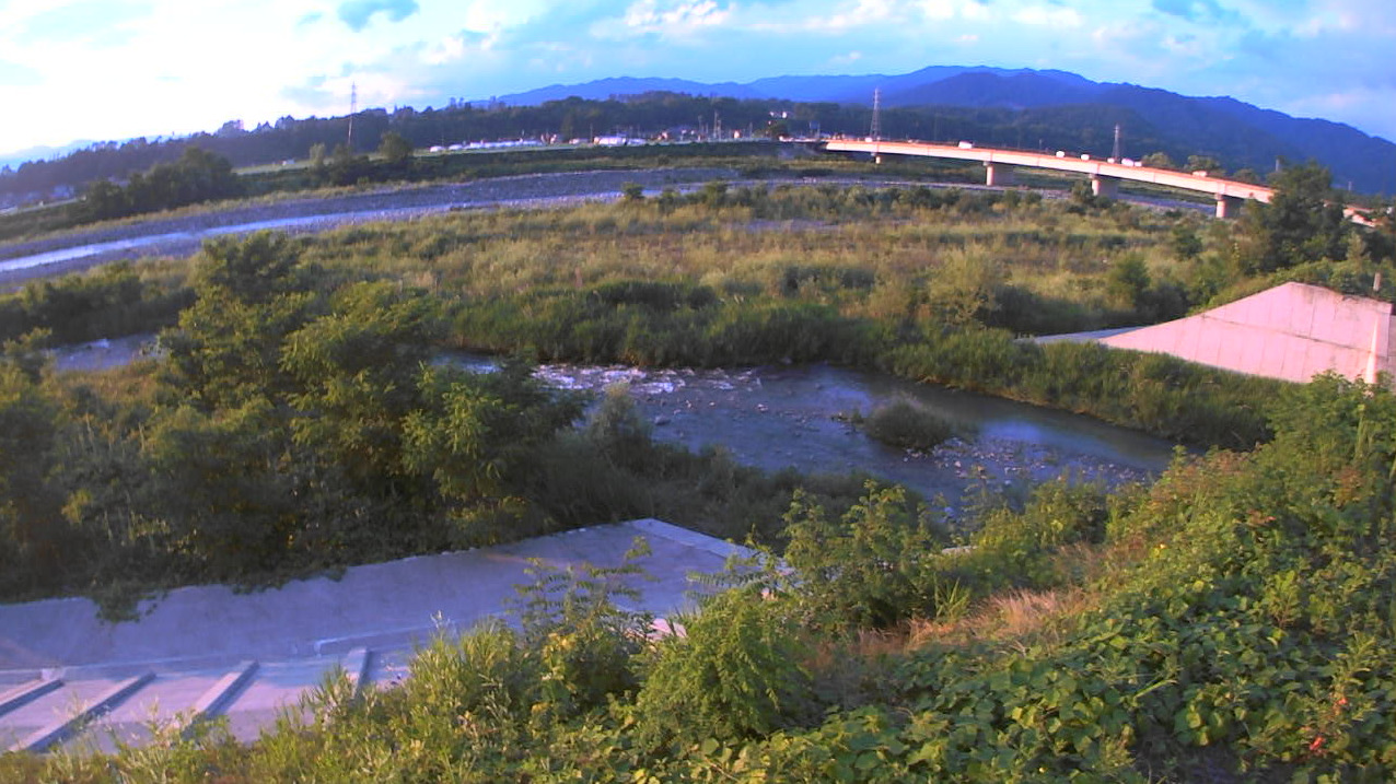 三峰川5.8KP左岸ライブカメラ(長野県伊那市富県)