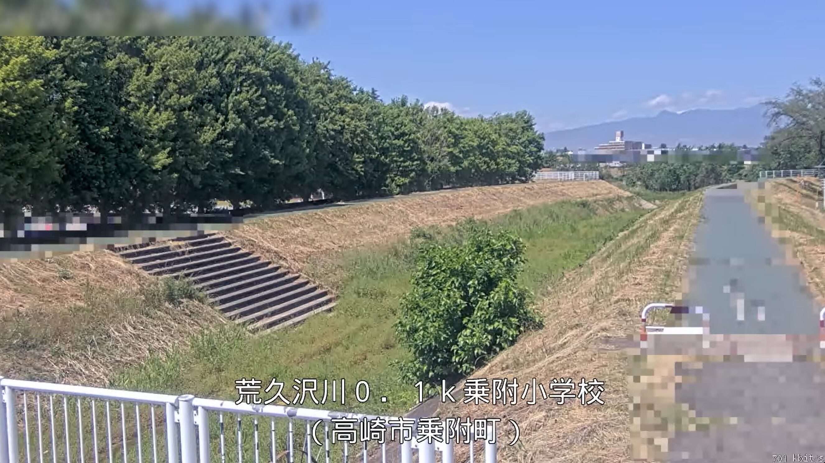 荒久沢川乗附小学校ライブカメラ(群馬県高崎市八千代町)