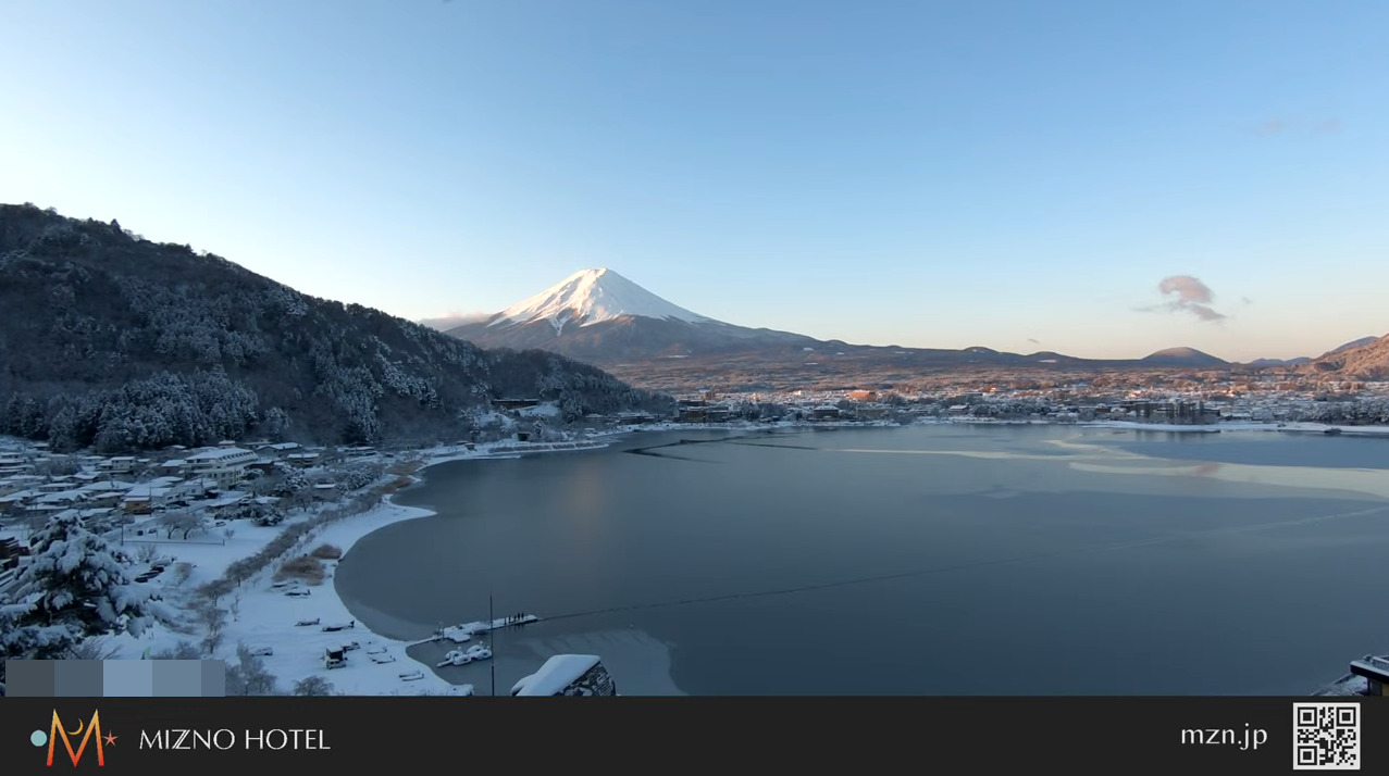 湖のホテル富士山ライブカメラ(山梨県富士河口湖町浅川)