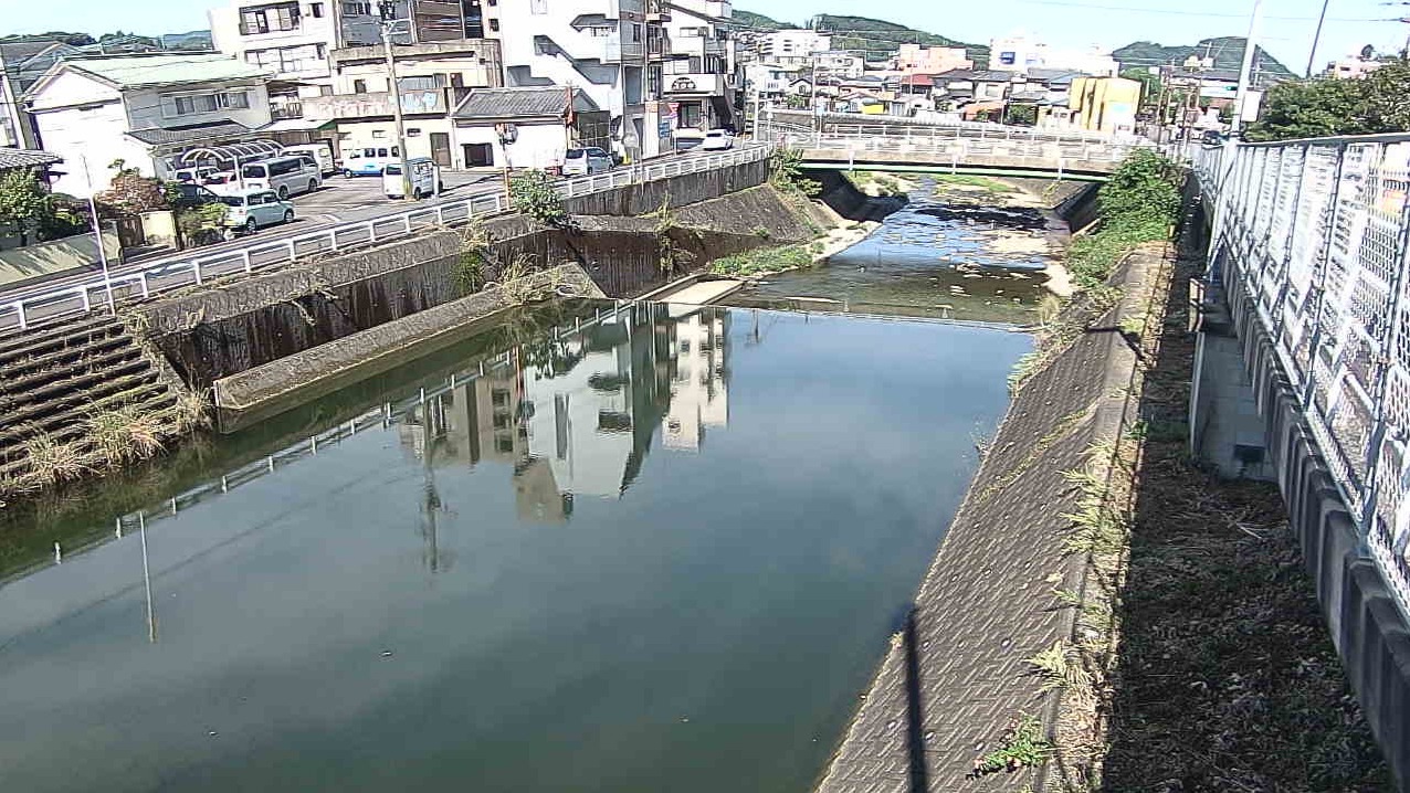 長与川長与駅前ライブカメラ(長崎県長与町吉無田郷)