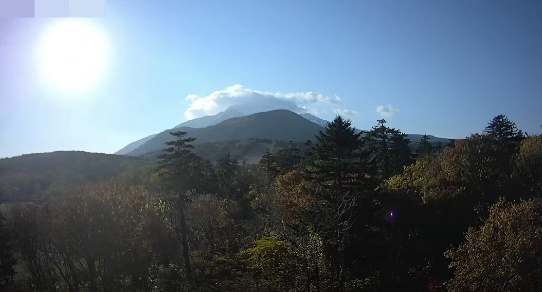 利尻島利尻山ライブカメラ(北海道利尻富士町鴛泊)