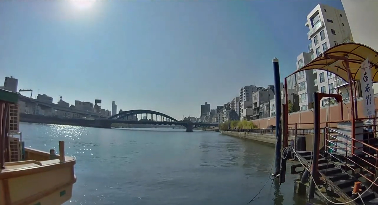 船宿あみ清屋形船航行ライブカメラ(東京都台東区雷門)