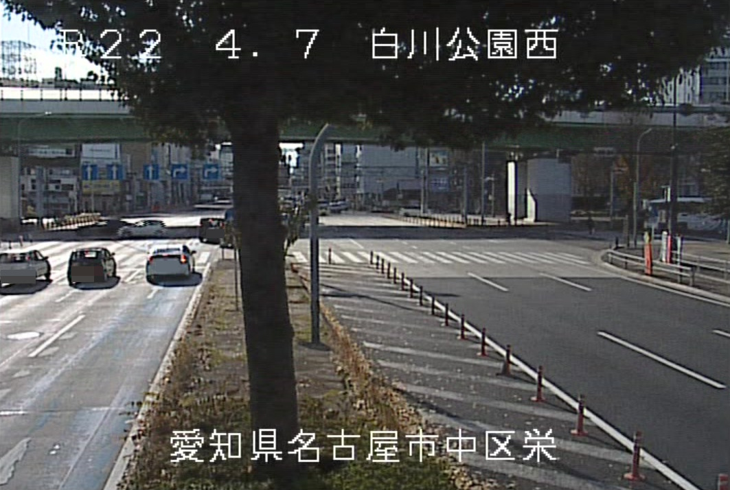 国道19号白川公園西ライブカメラ(愛知県名古屋市中区栄)