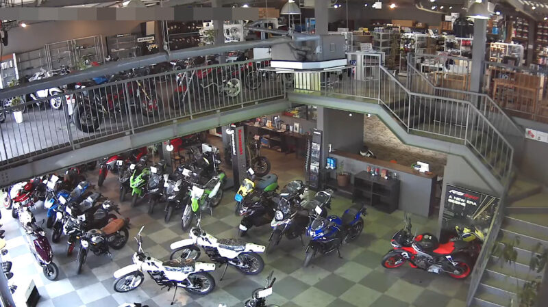 バイクショップインディーズライブカメラ(徳島県徳島市川内町)