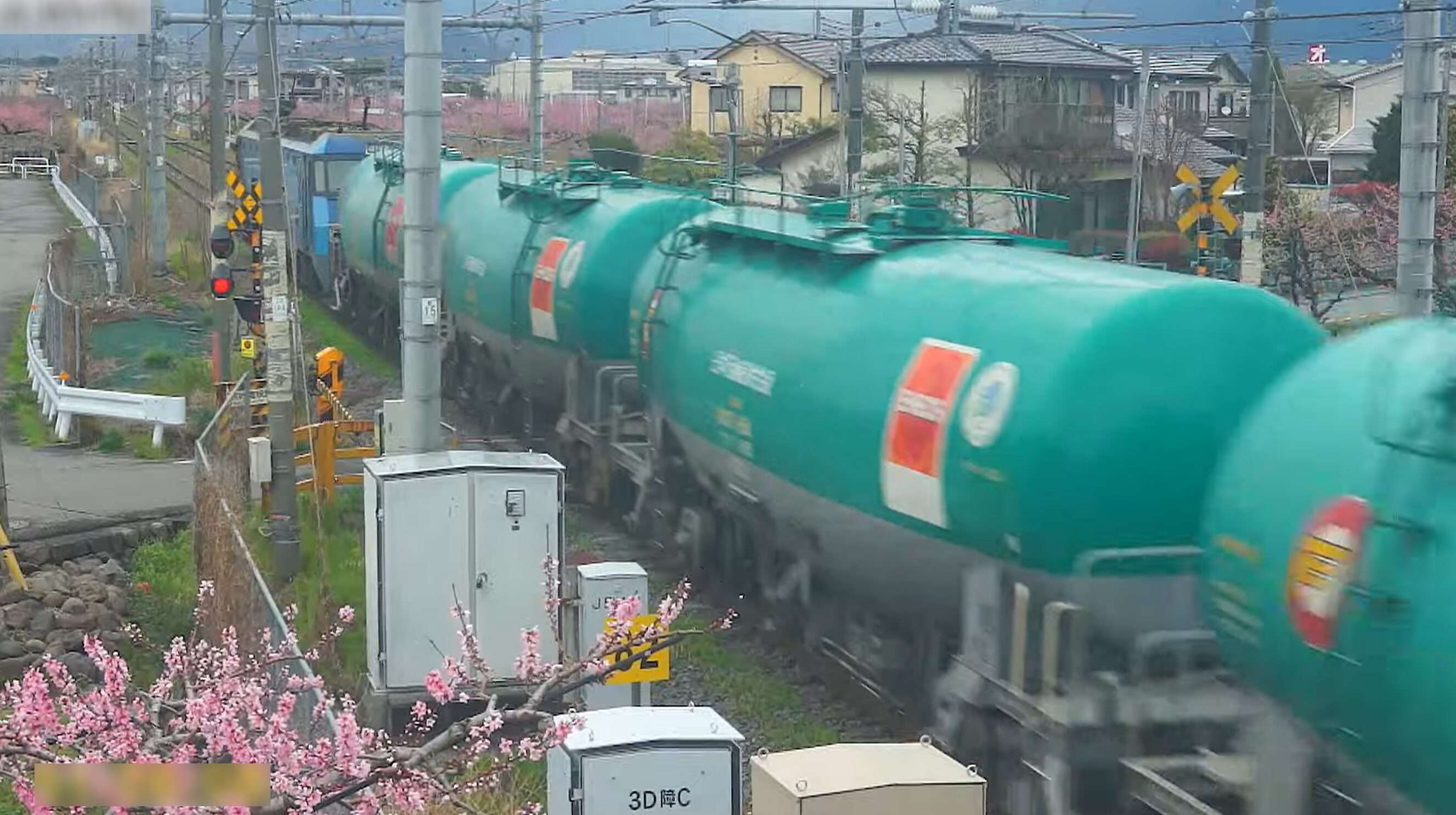 JR中央本線熊野権現踏切ライブカメラ(山梨県笛吹市春日居町熊野堂)