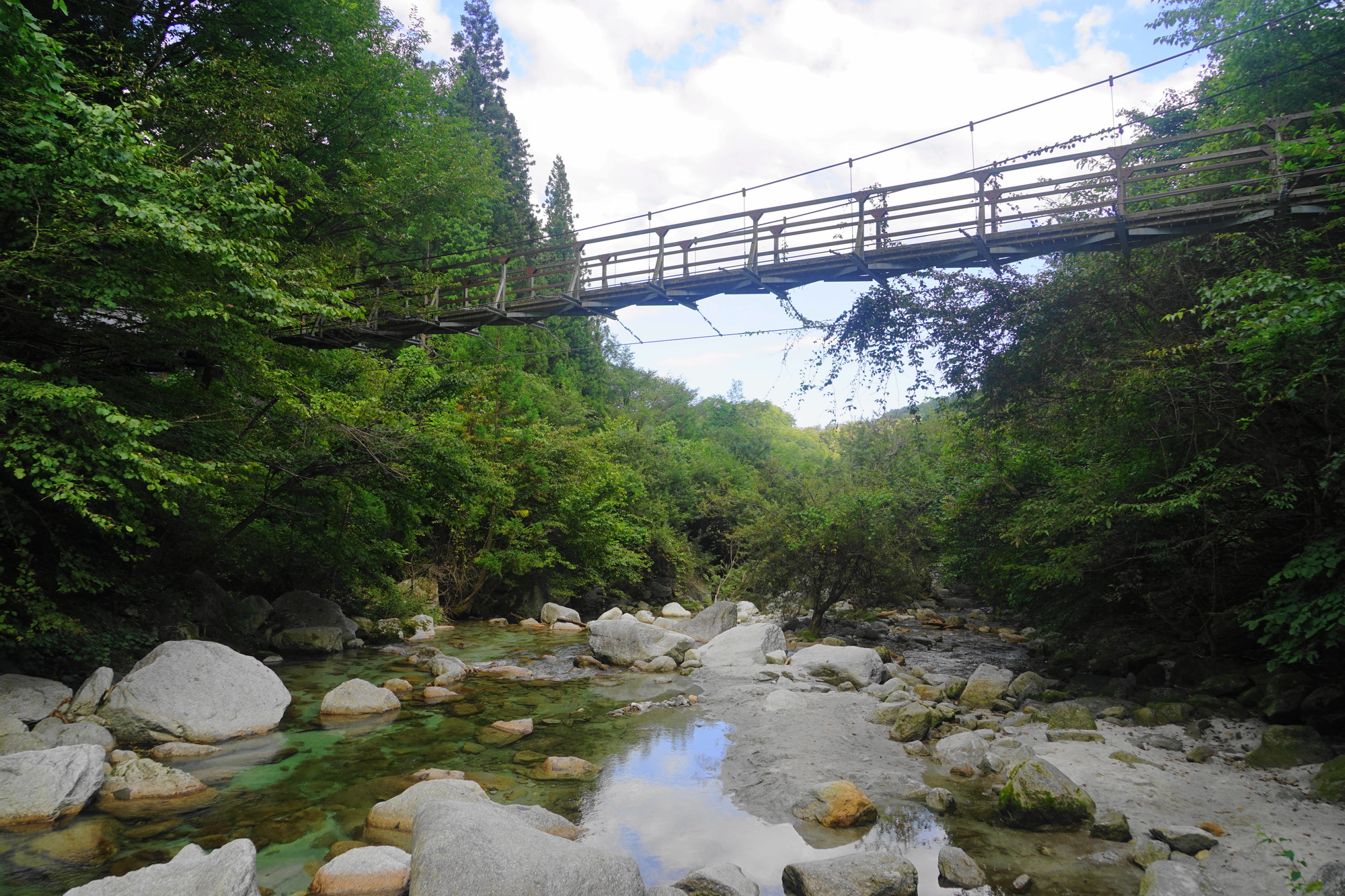 尾白川(富士川水系)ライブカメラ一覧