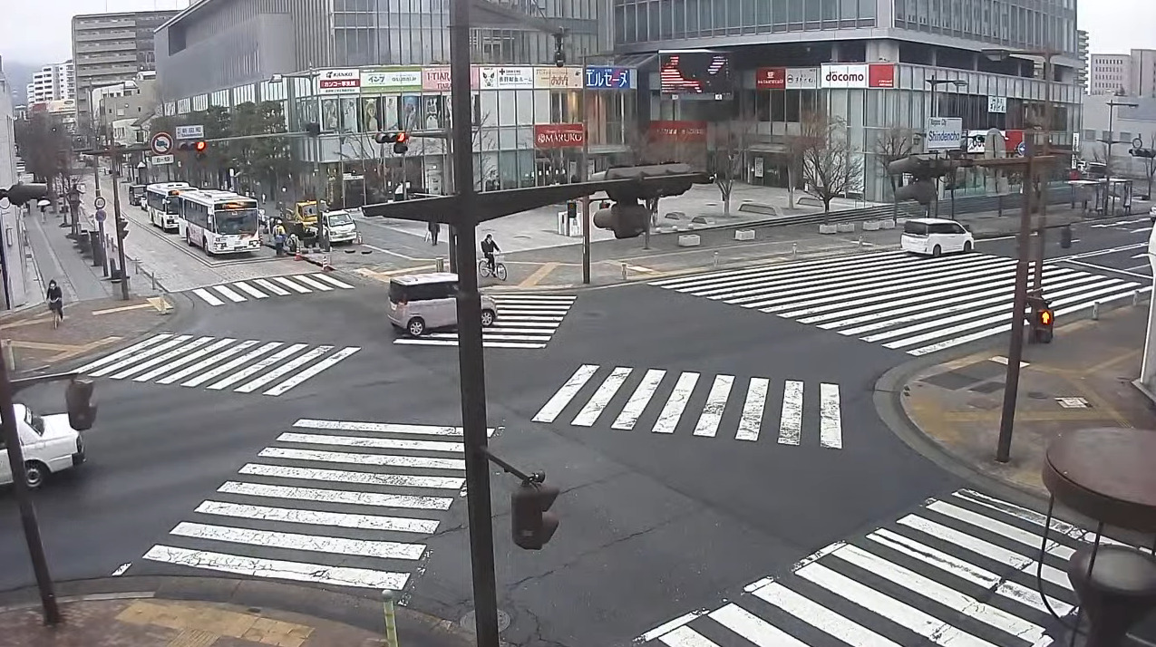 新田町交差点ライブカメラ(長野県長野市新田町)