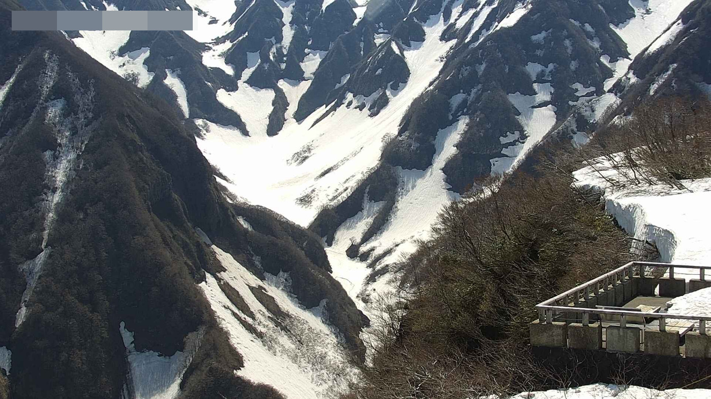 鉾立山荘奈曽渓谷ライブカメラ(秋田県にかほ市象潟町小滝)