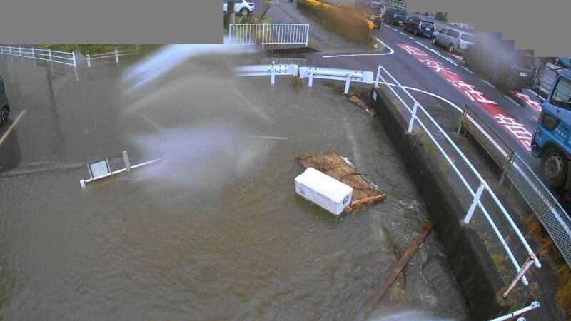 3号支川4号支川東大友町ライブカメラ(愛知県岡崎市東大友町)　2025年9月5日11時50分 台風15号大雨増水時