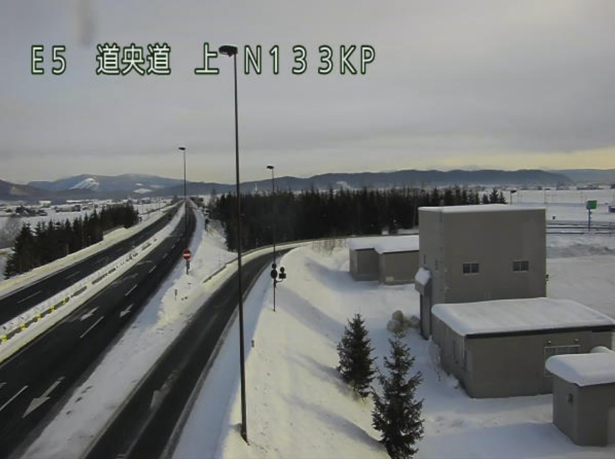 道央自動車道旭川北インターチェンジライブカメラ(北海道旭川市東鷹栖4線)