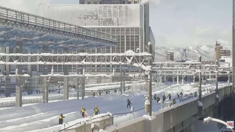 2026年1月26日9時50分 札幌駅の大雪後の除雪作業
