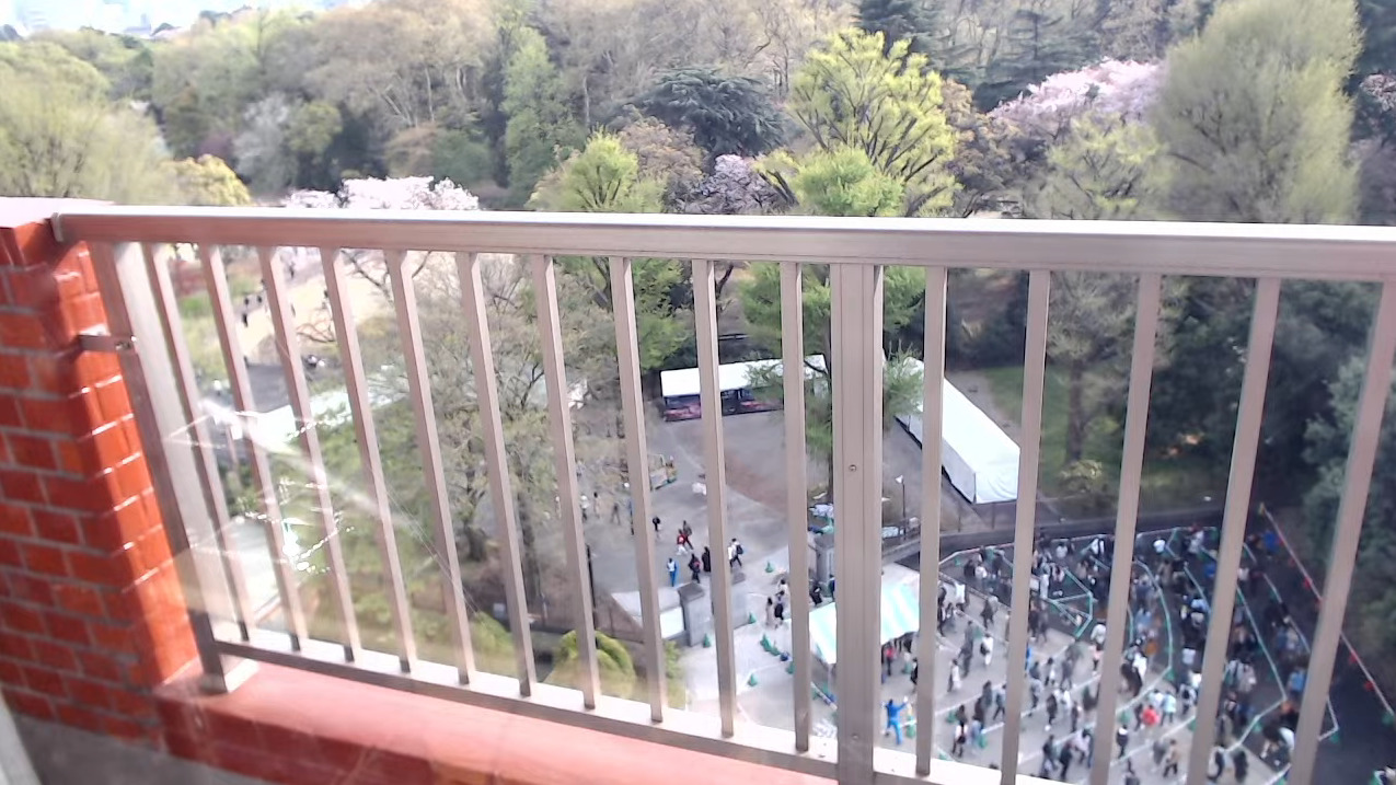 新宿御苑新宿門ライブカメラ(東京都新宿区新宿)