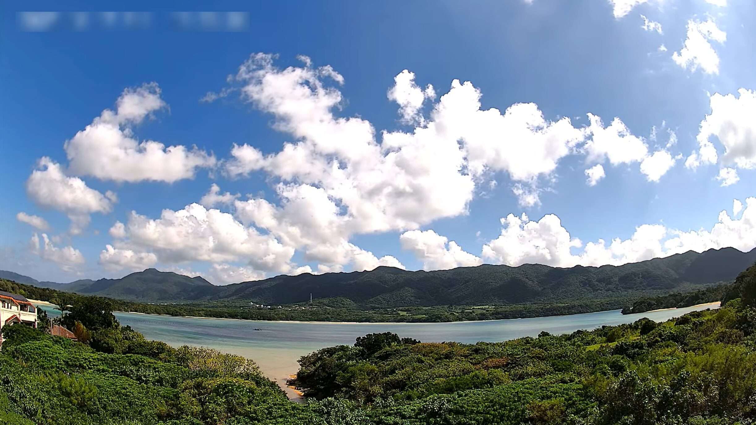 川平湾ライブカメラ(沖縄県石垣市川平)