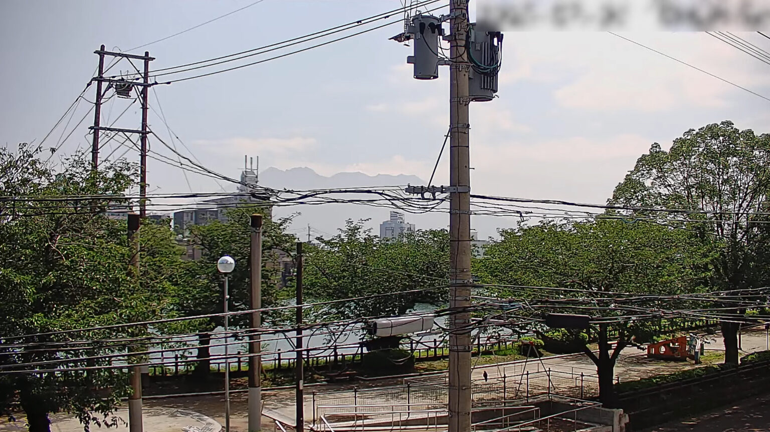 インラック鹿児島桜島ライブカメラ(鹿児島県鹿児島市下荒田) ライブカメラDB インラック鹿児島桜島ライブカメラ(鹿児島県鹿児島市下荒田) ライブカメラDB