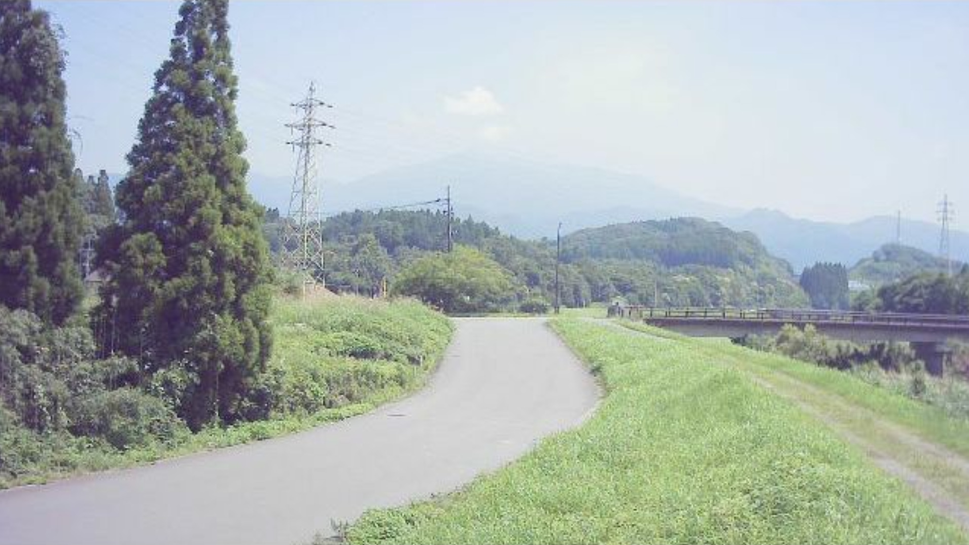 牛津川18.5KP左岸ライブカメラ(佐賀県多久市南多久町長尾)