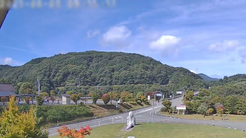 鉄の彫刻美術館木次線ライブカメラ(島根県奥出雲町八川)