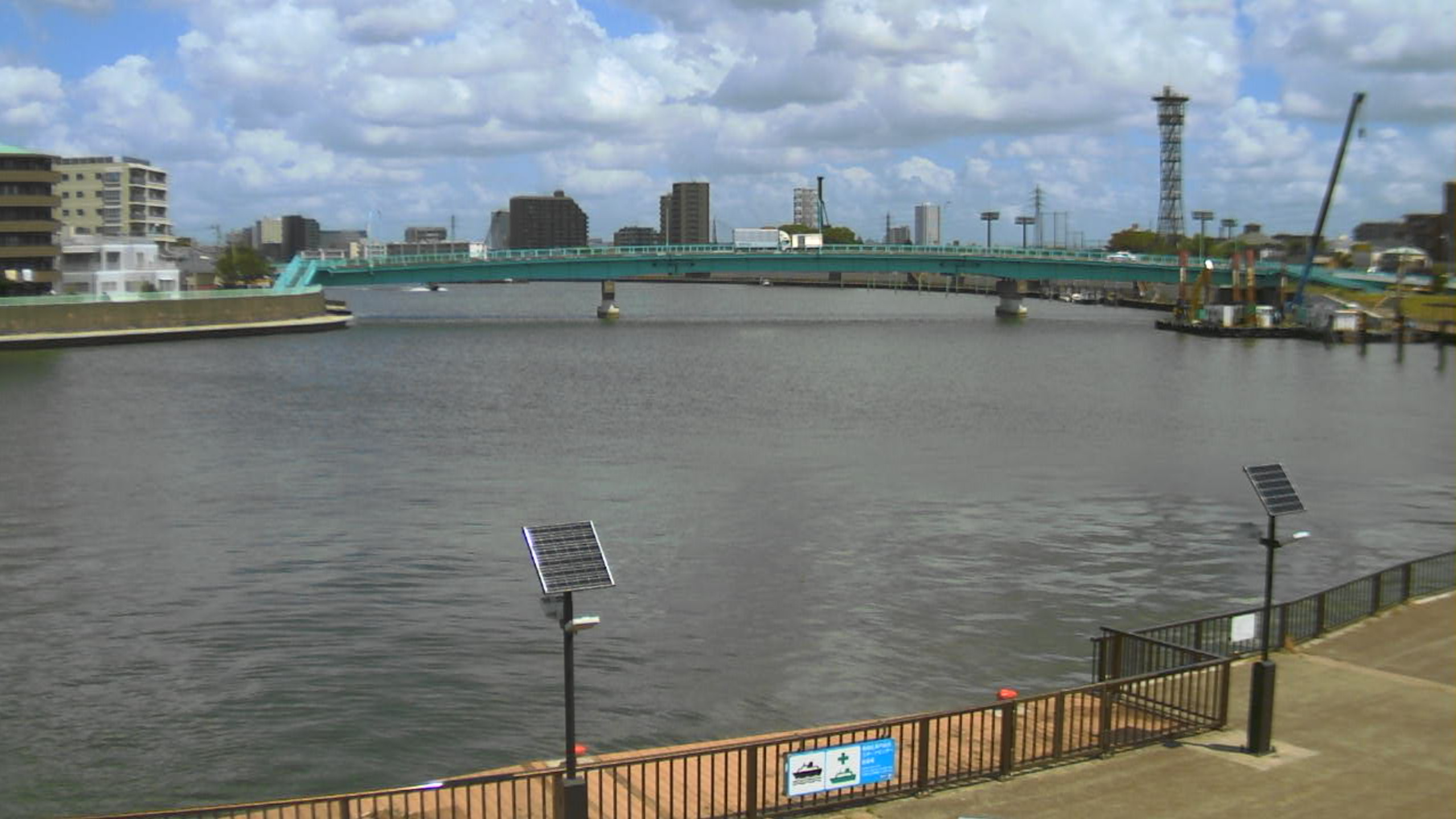 中川奥戸総合スポーツセンター船着場ライブカメラ(東京都葛飾区奥戸)