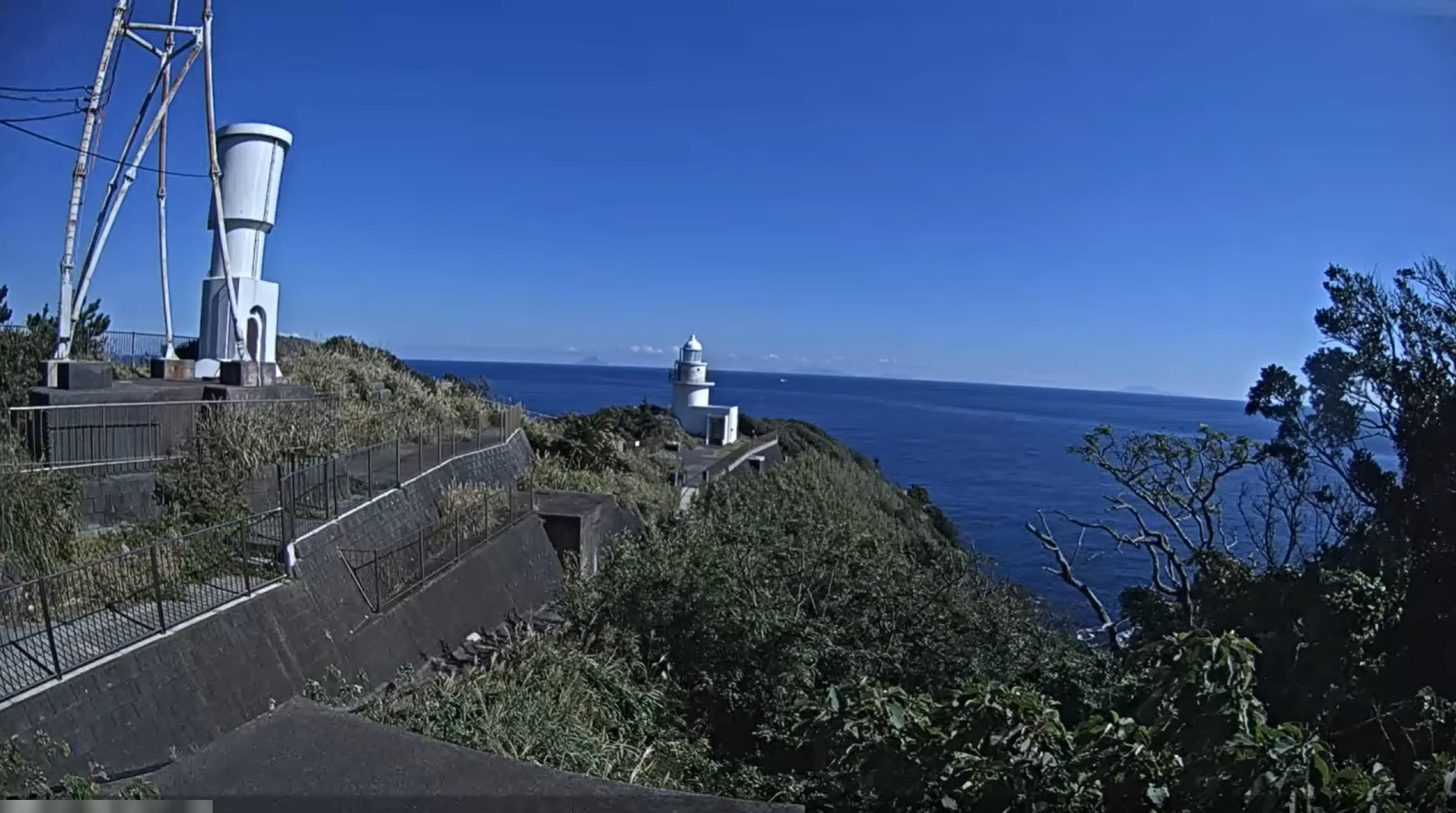 石廊崎オーシャンパークライブカメラ(静岡県南伊豆町石廊崎)